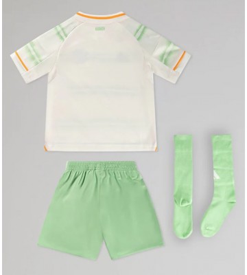 Celtic Tredjetrøje Børn 2025-26 Kortærmet (+ Korte bukser)